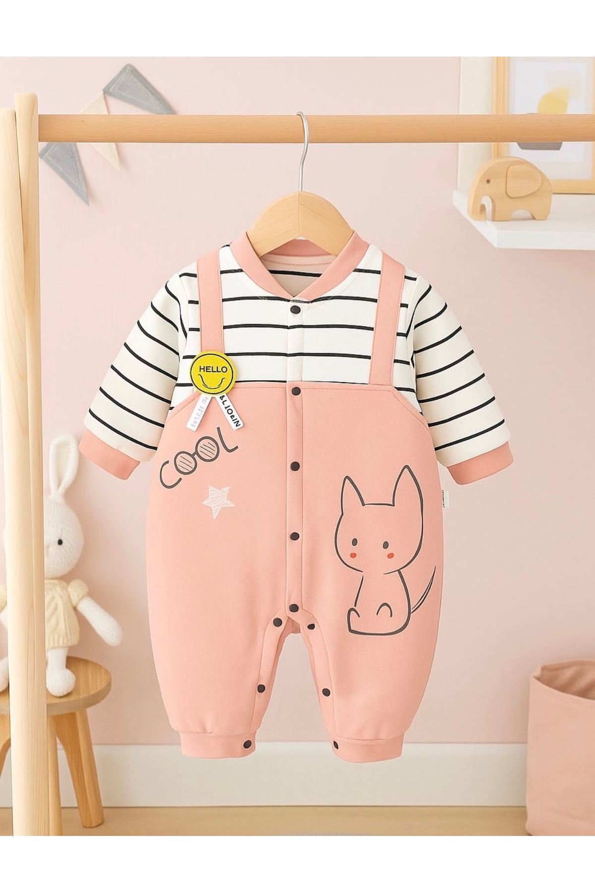 طفل بنت شتوية بدلة