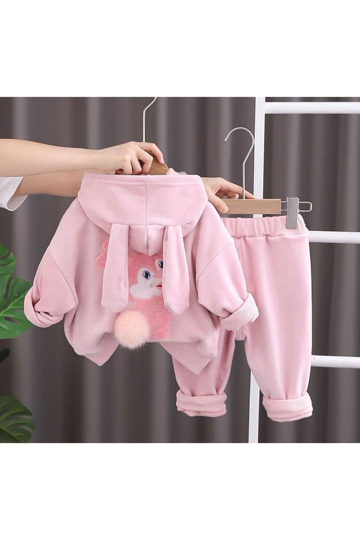 طفل بنت شتوية تراك