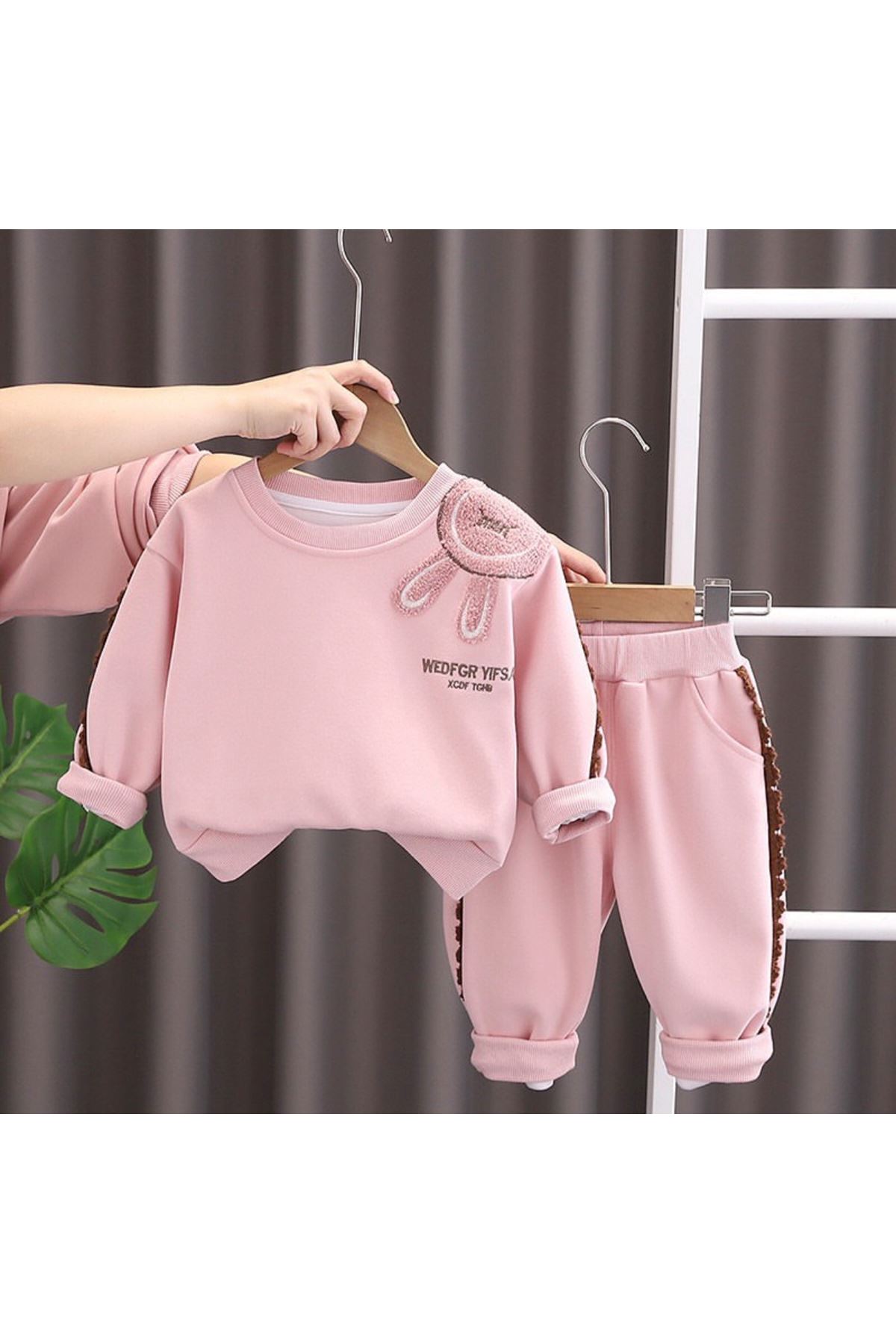 طفل بنت شتوية تراك