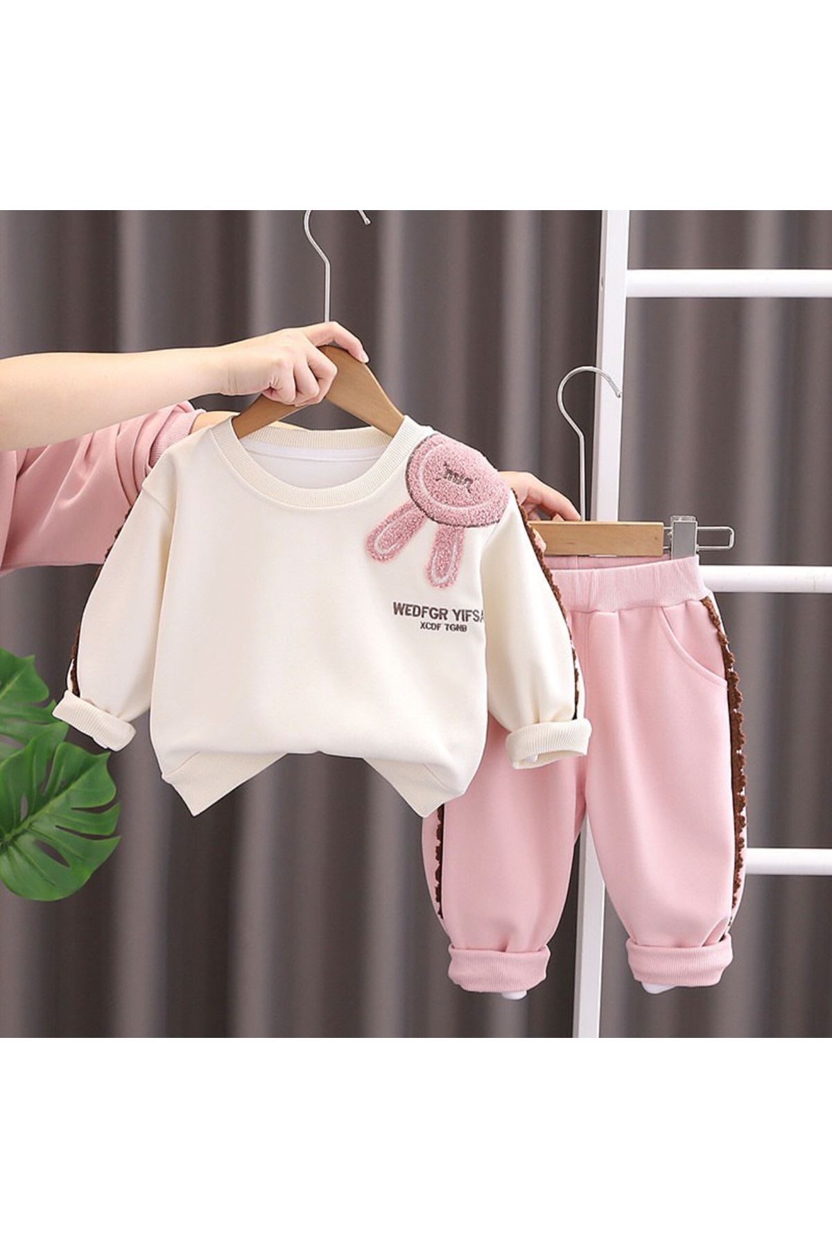 طفل بنت شتوية تراك