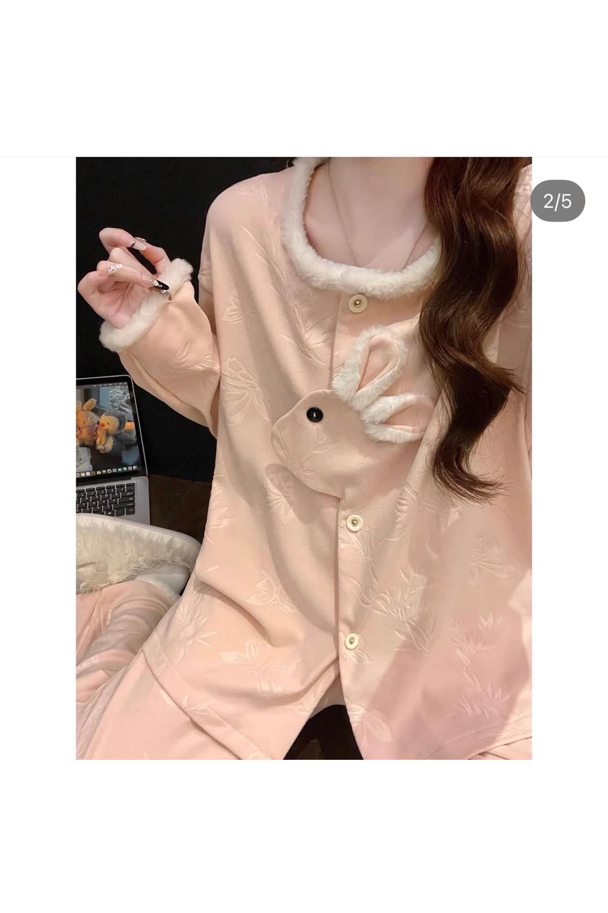 ملابس نسائية شتوية تراك