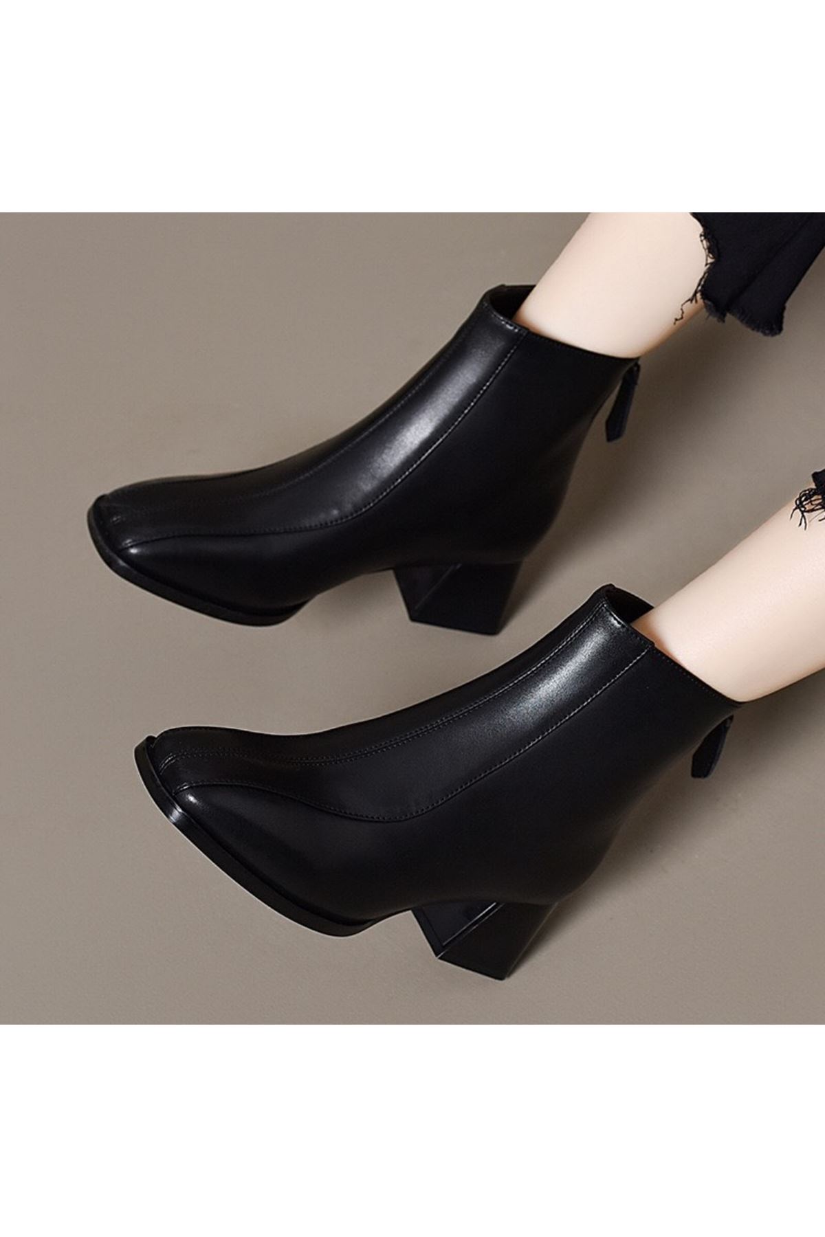 أحذية نسائية شتوية بوت قصير كعب 