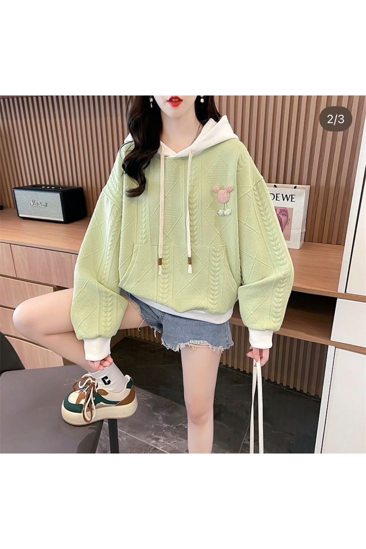 ملابس نسائية شتوية هودي 