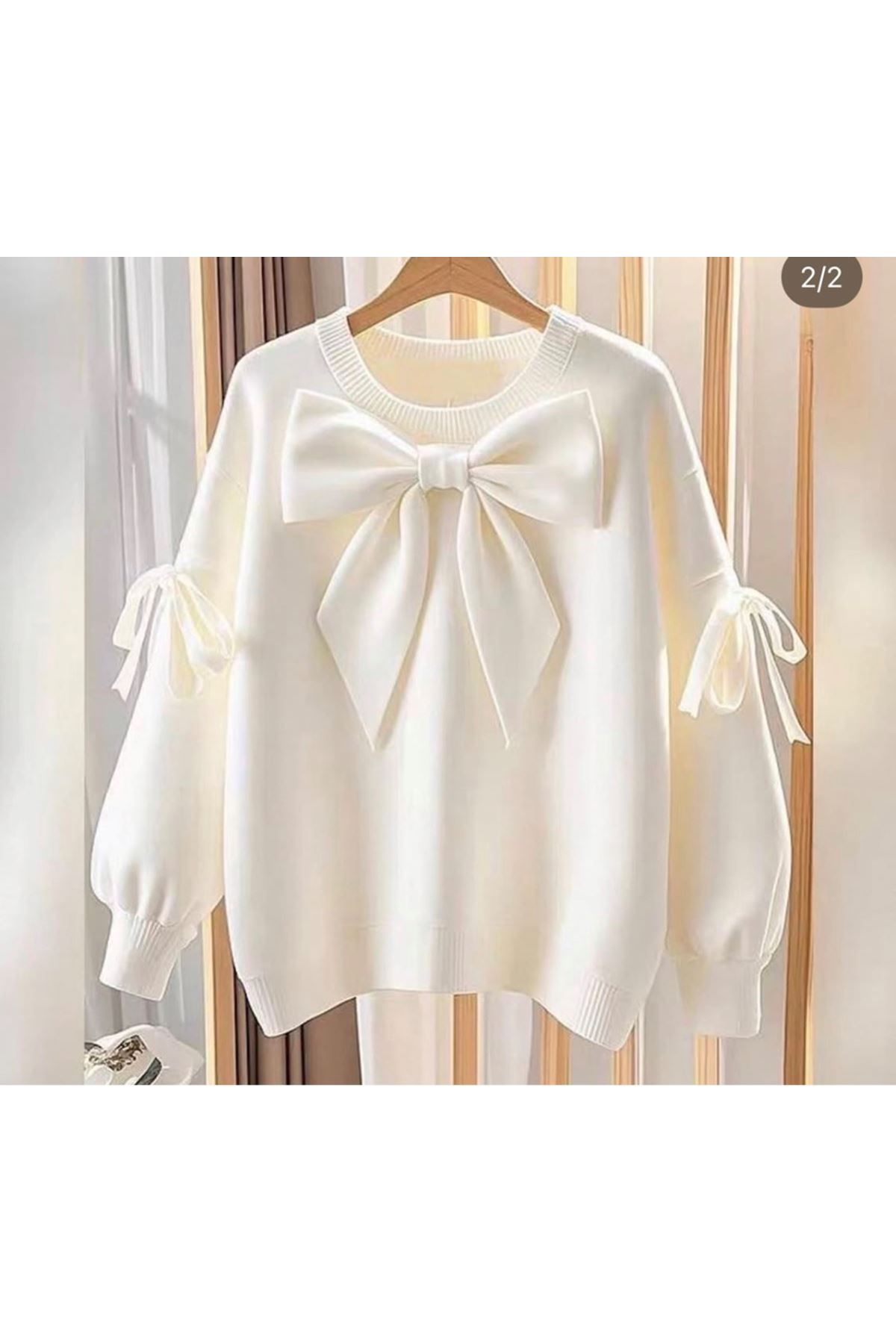 ملابس نسائية شتوية بلوز