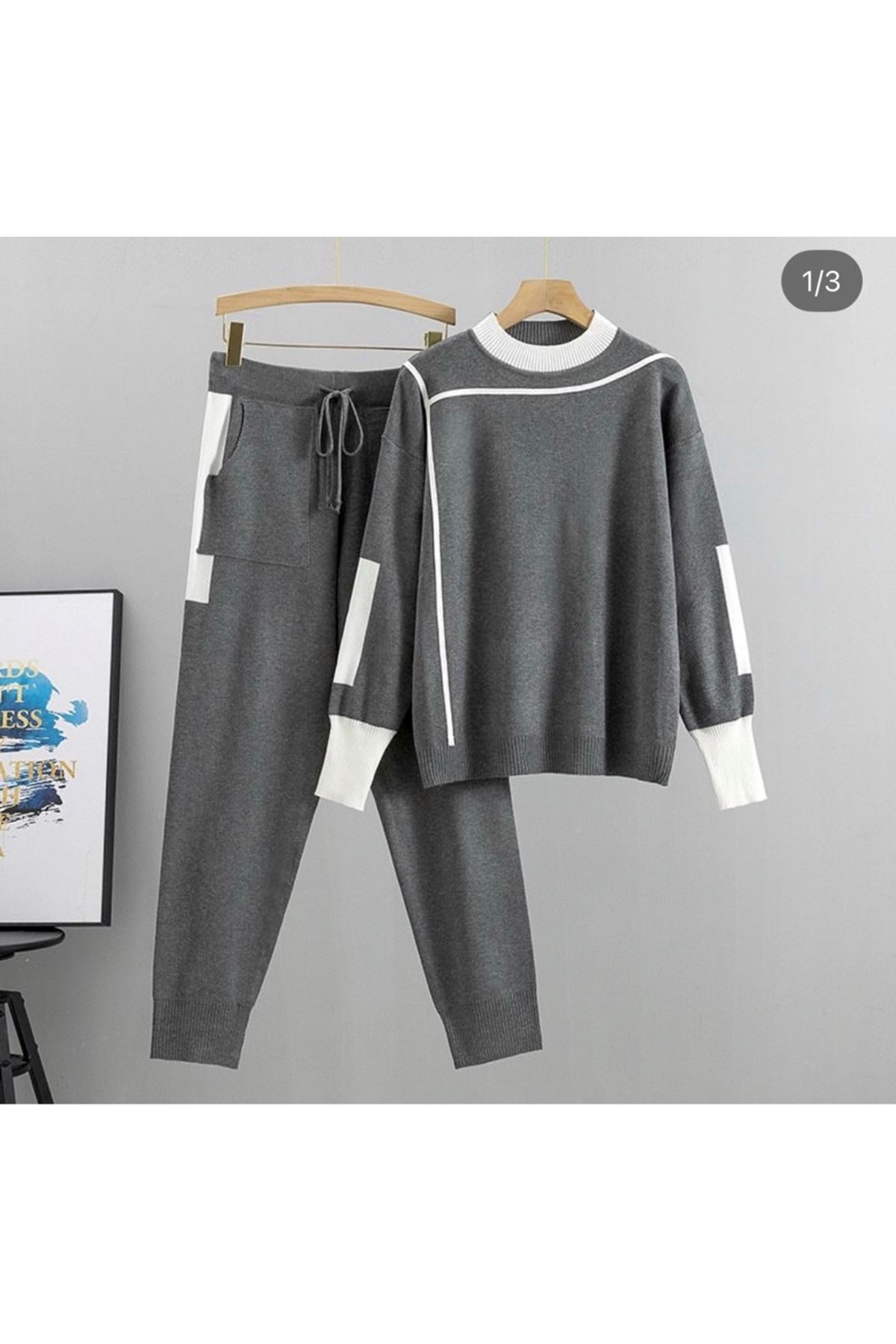 ملابس نسائية شتوية قاط 