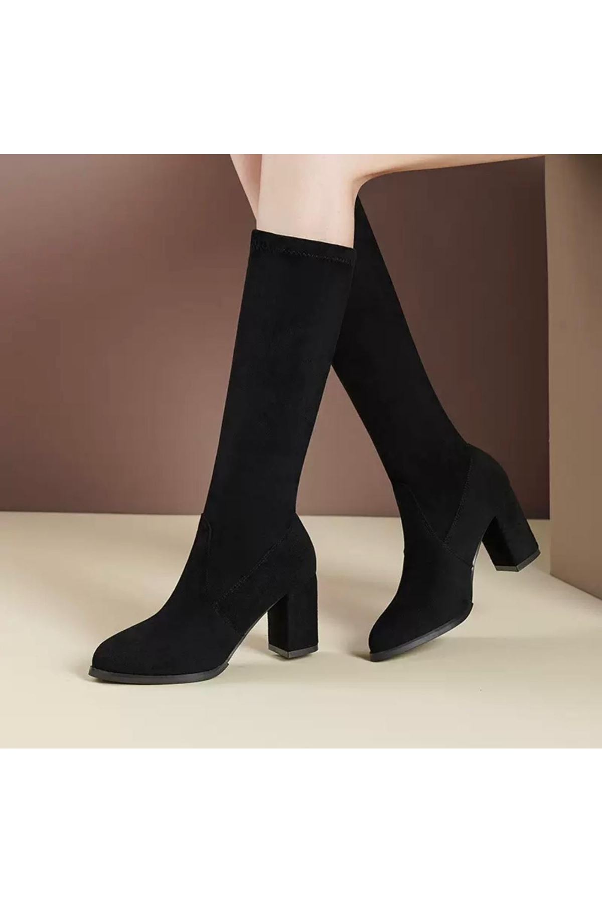 ‎الأحذية  نسائية  شتوية  بوت طويل كعب