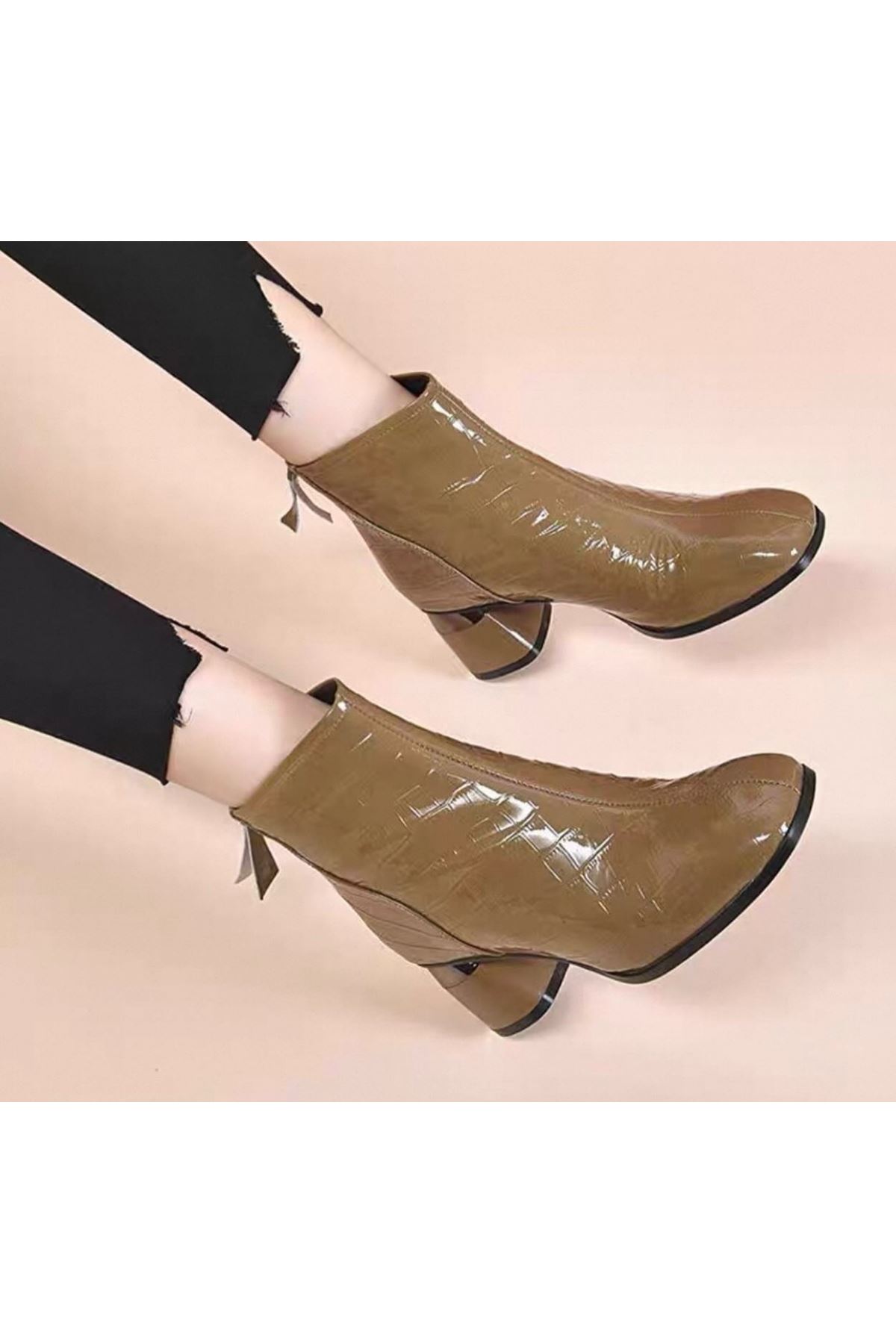 احذية نسائية شتوية بوت قصير كعب