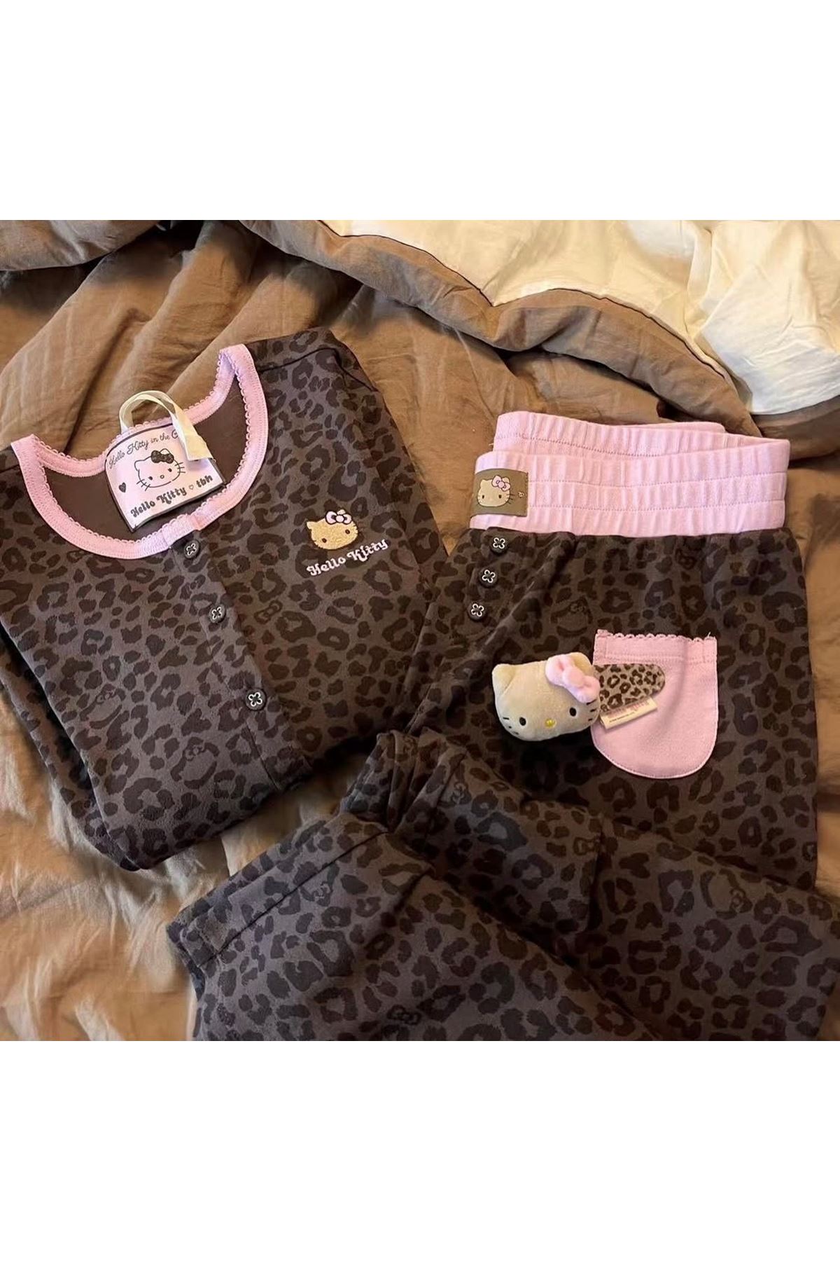 ملابس نسائية صيفية تراك 