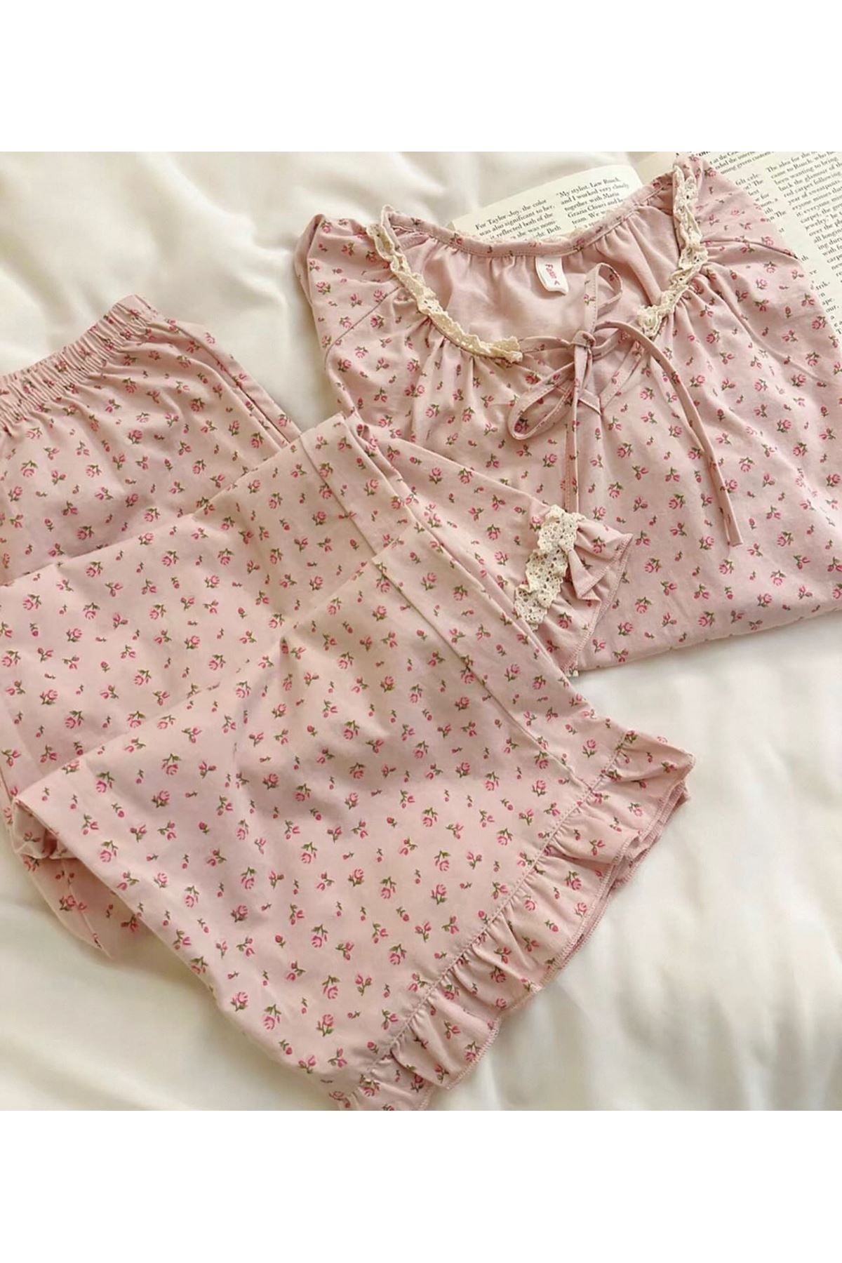 ملابس نسائية صيفية تراك