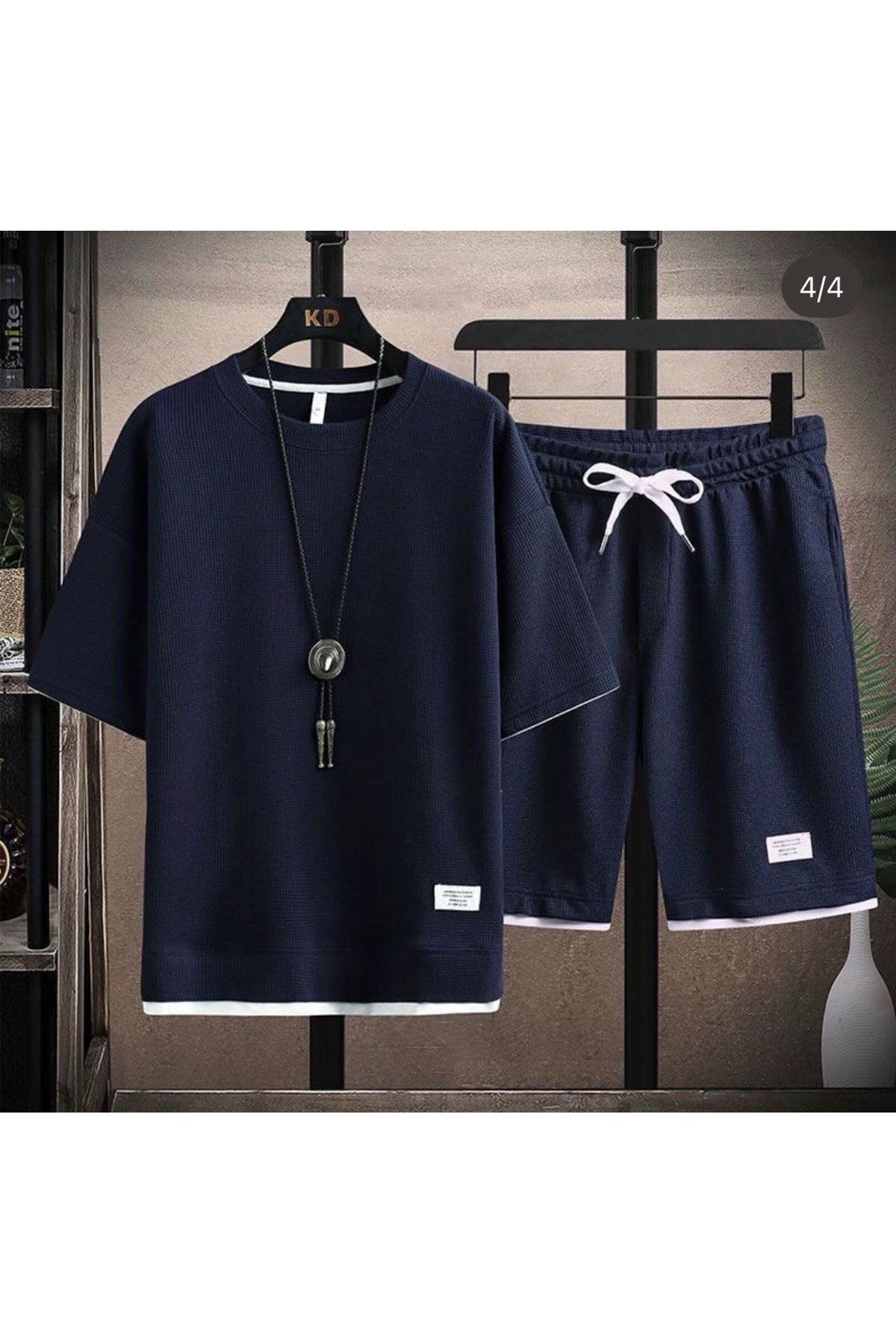 ملابس رجالية صيفية تراك