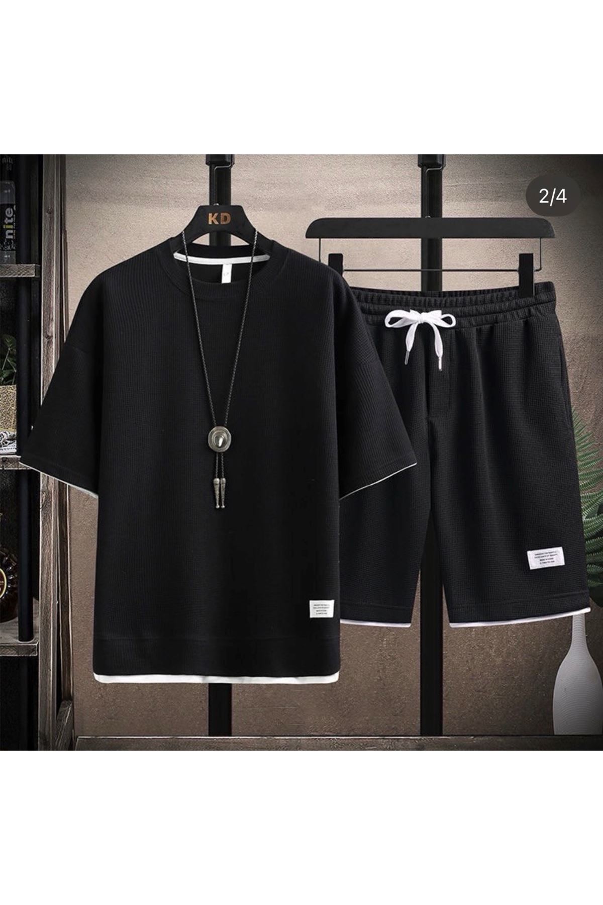 ملابس رجالية صيفية تراك