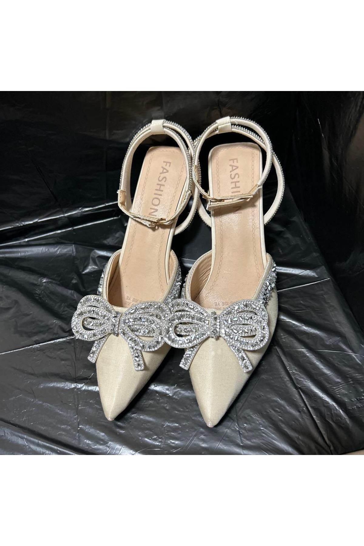 حذاء نسائيه صيفيه كعب