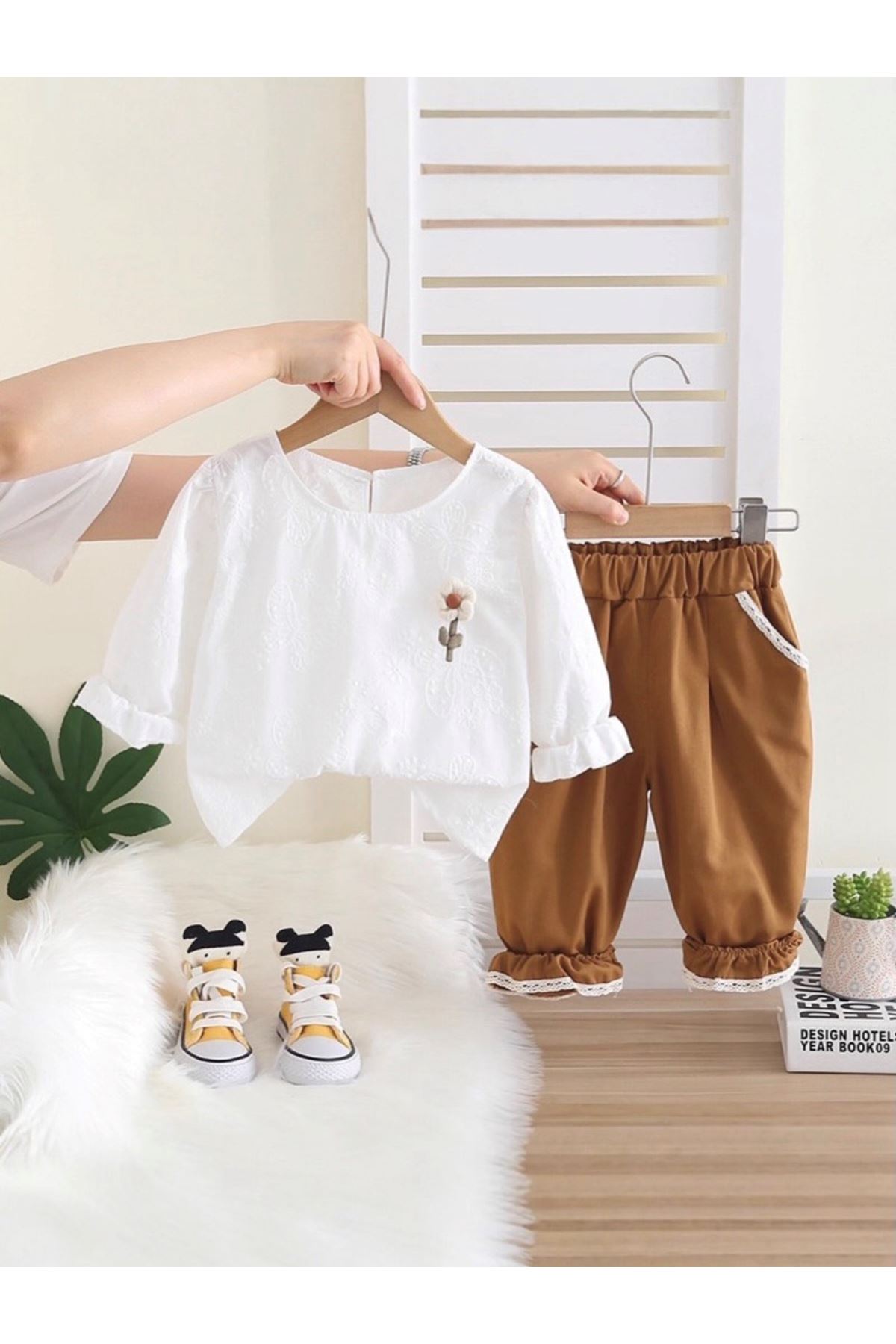 طفل بنت صيفية قاط 