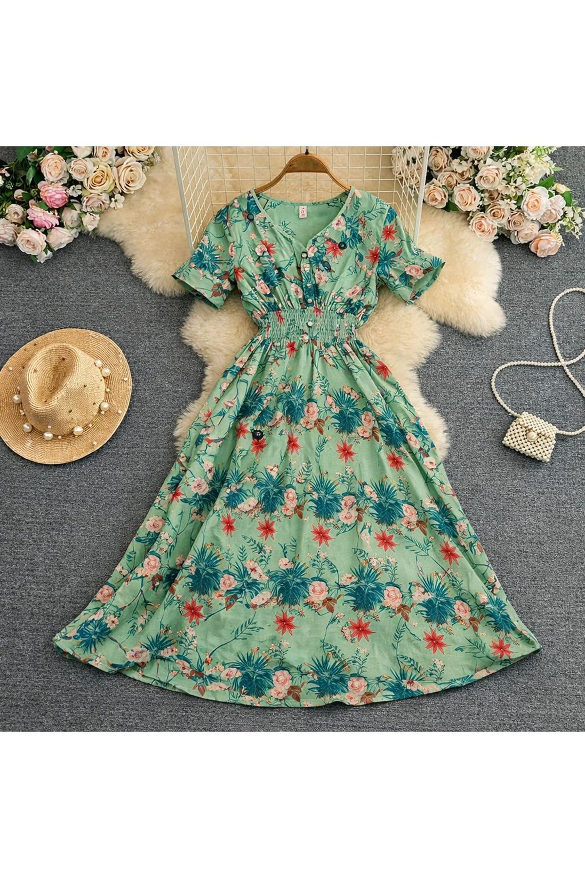 ملابس نسائية صيفية فستان