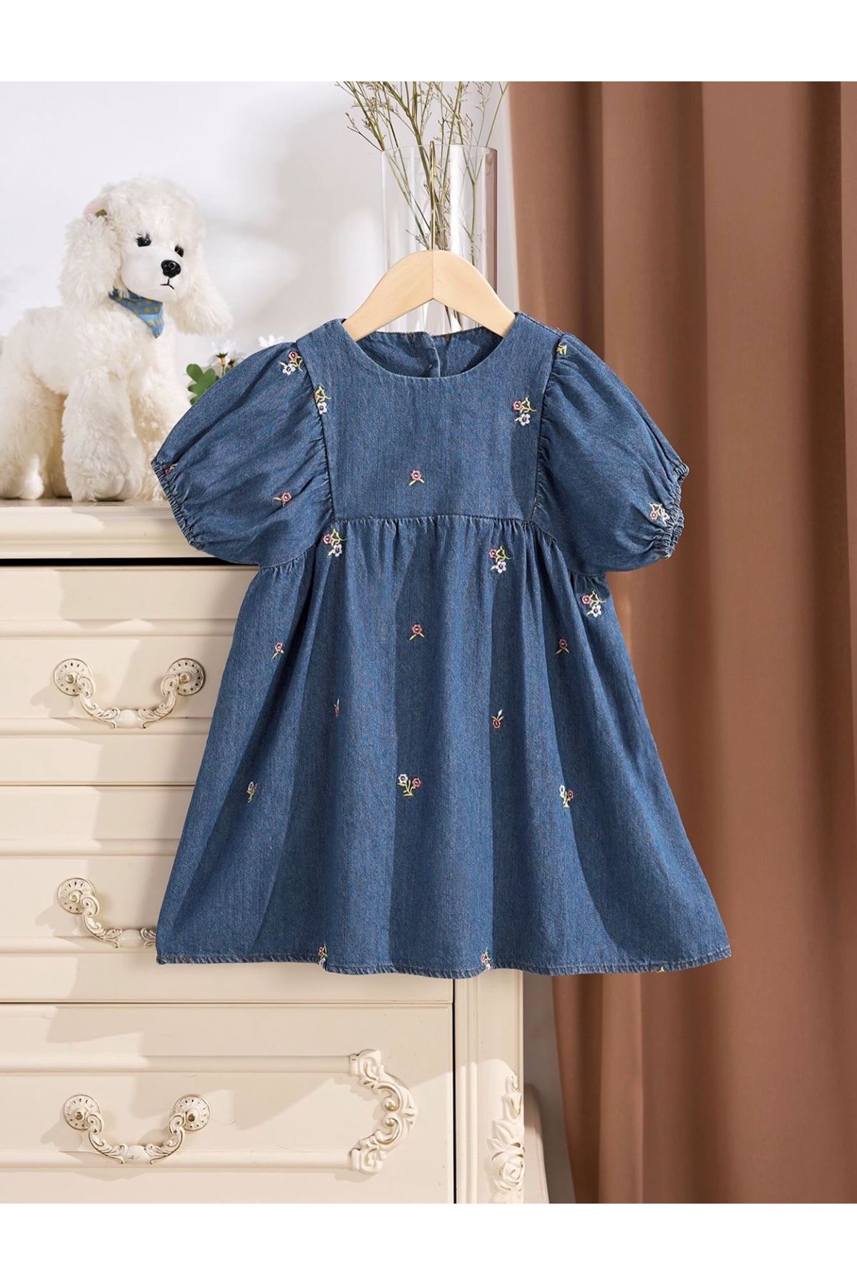 طفل بنت صيفية فستان  