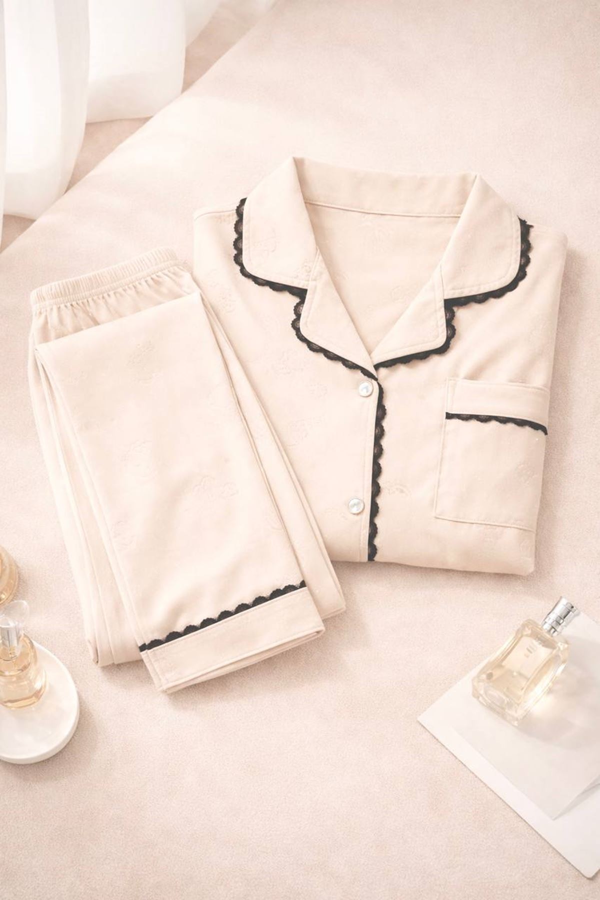 ملابس نسائية صيفية تراك