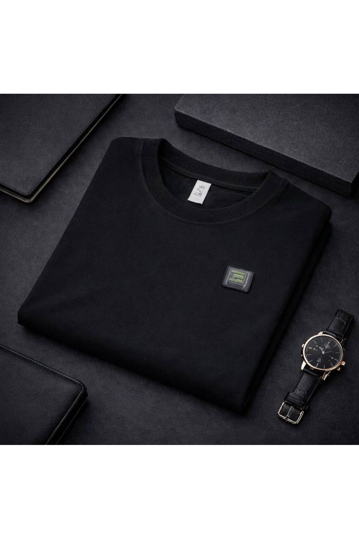 ملابس رجالية صيفية تيشرت 