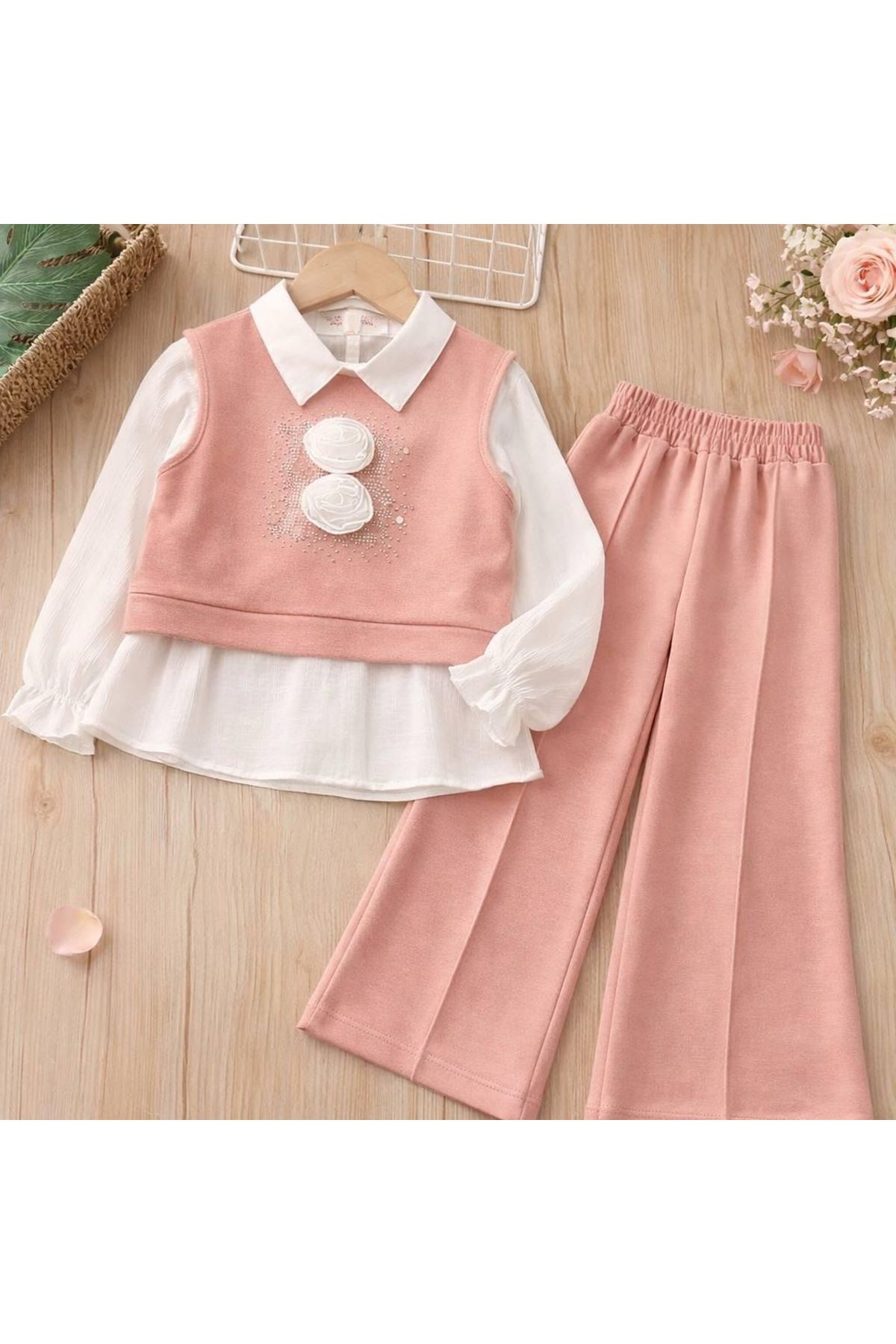 طفل بنت صيفية قاط 