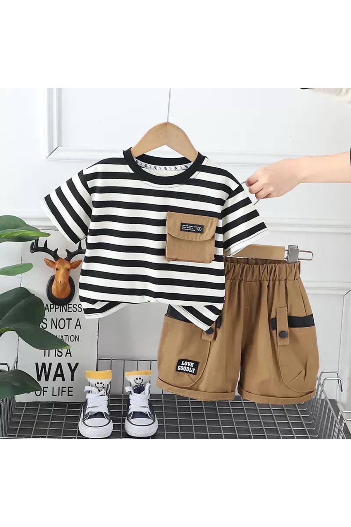 طفل ولد صيفية قاط