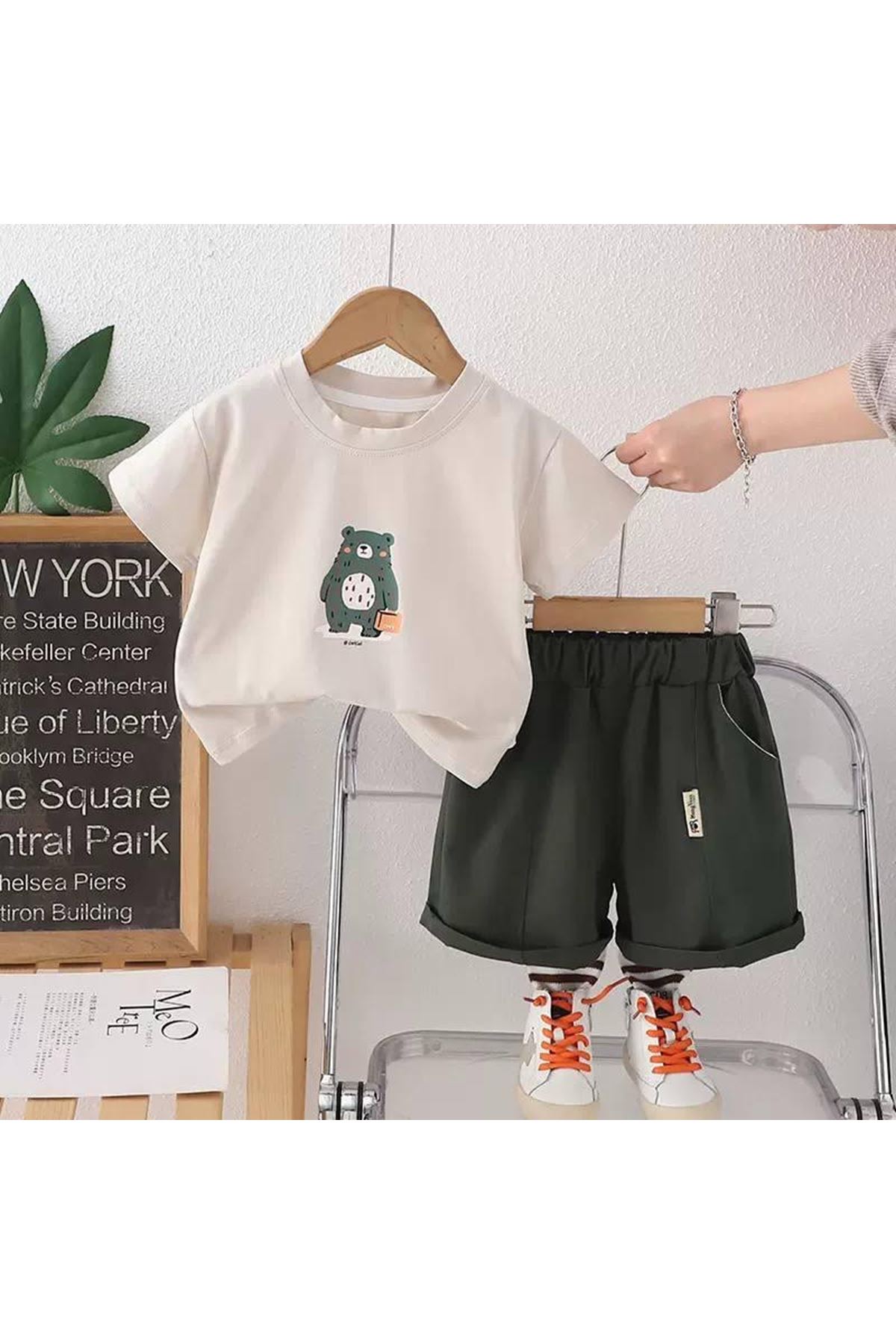 طفل ولد صيفية قاط