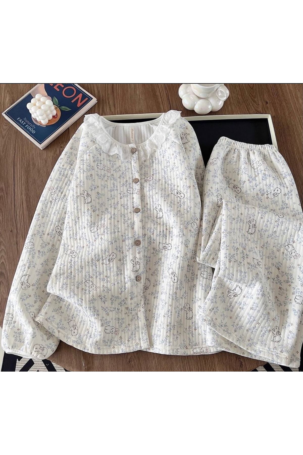 ملابس نسائية شتوية تراك