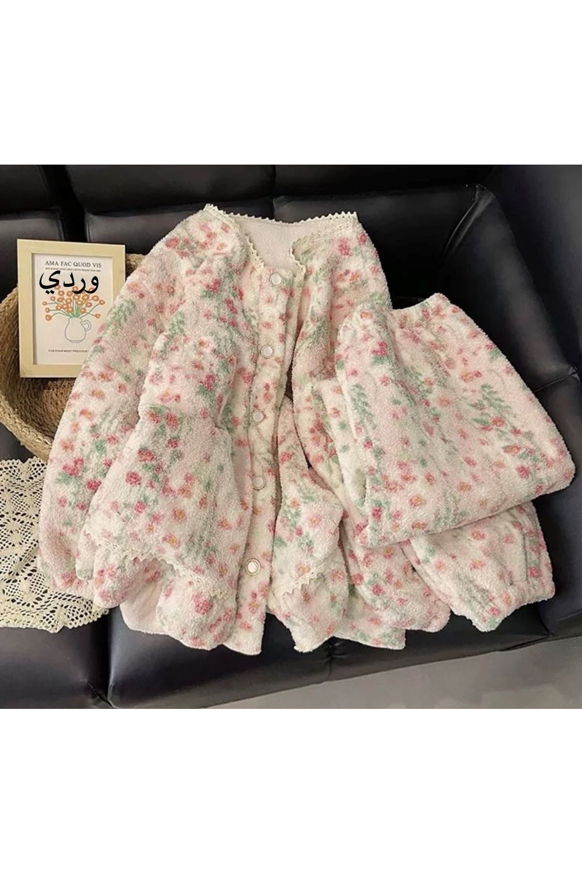 ملابس نسائية شتوية تراك   