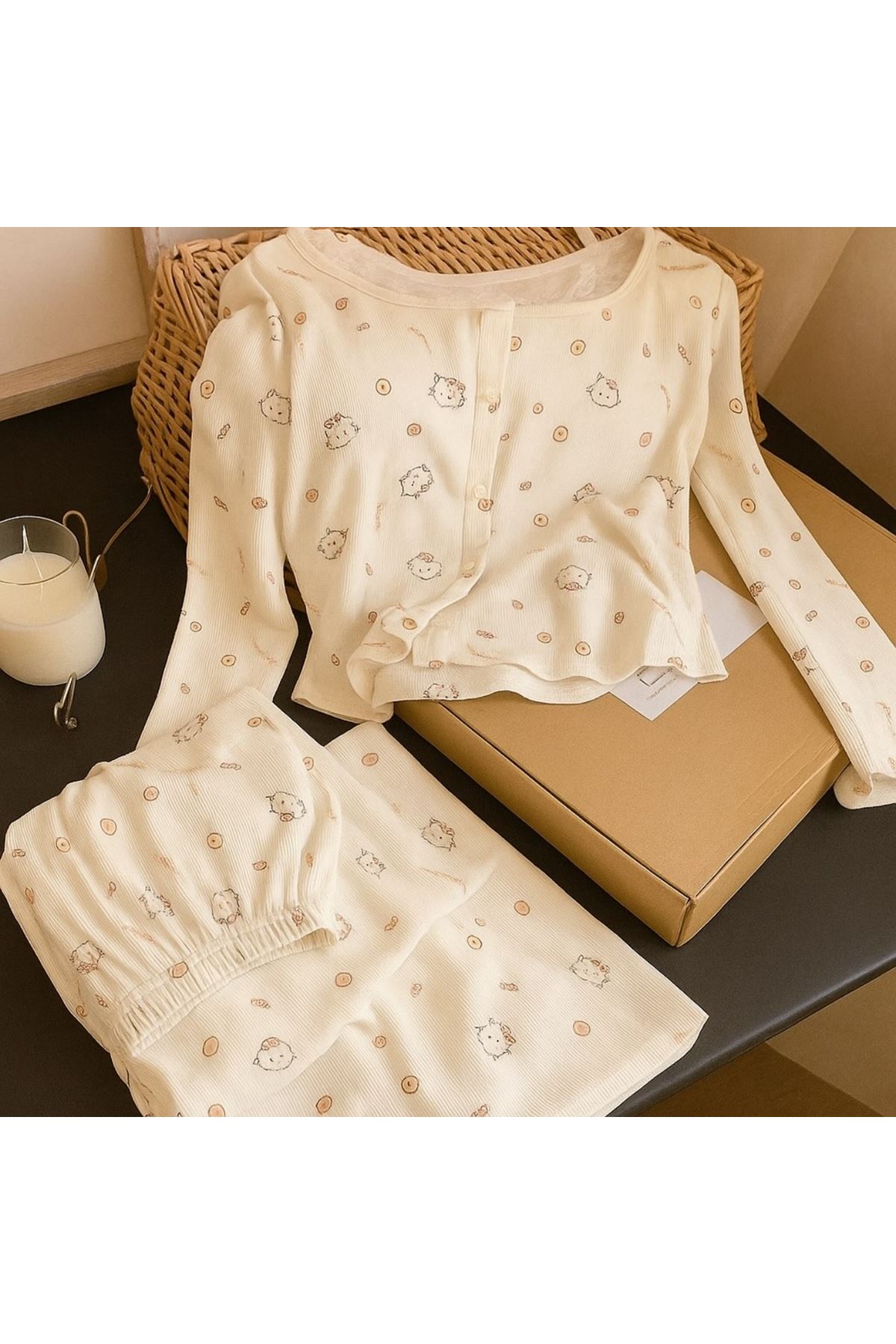 ملابس نسائية شتوية تراك