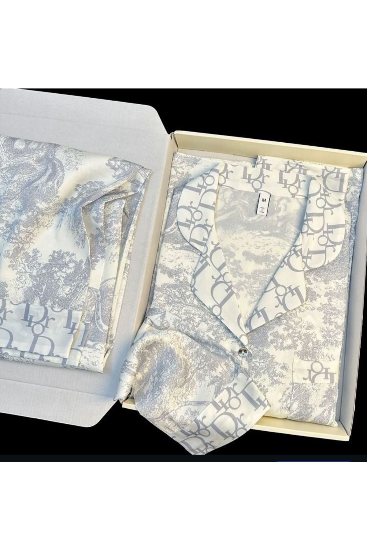 ملابس نسائية صيفية تراك