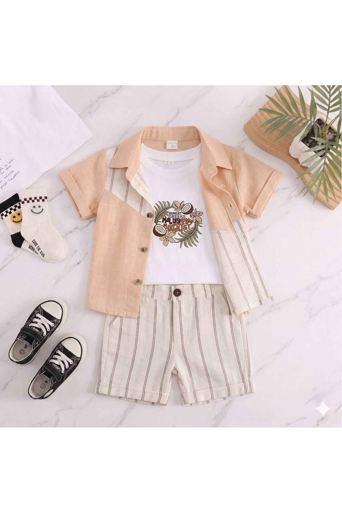 طفل ولد صيفيه قاط