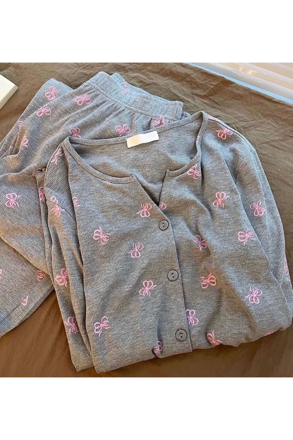 ملابس نسائية صيفية تراك