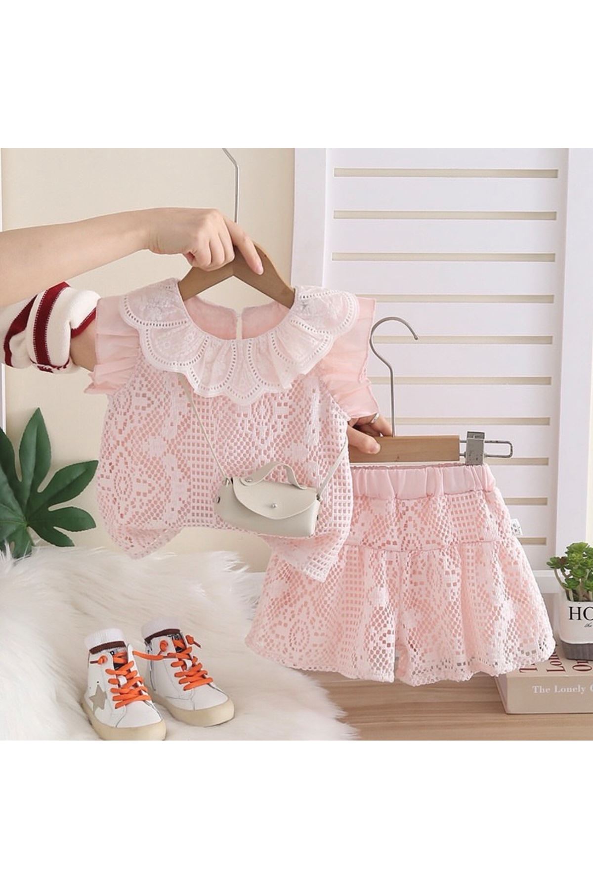 طفل بنت صيفية قاط 