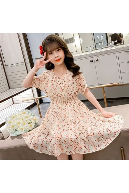 طفل بنت صيفية فستان