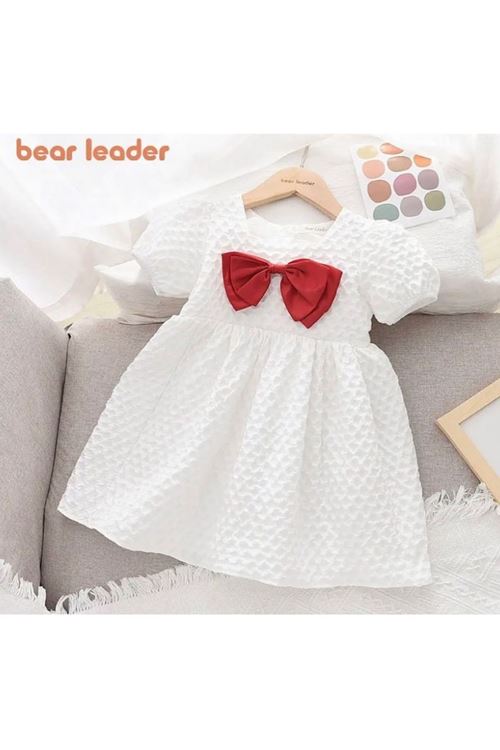 طفل بنت صيفية فستان