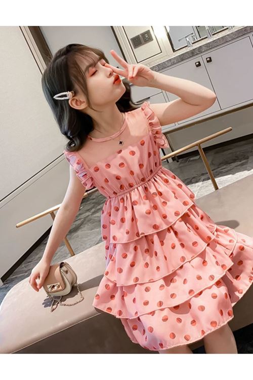 طفل بنت صيفية فستان