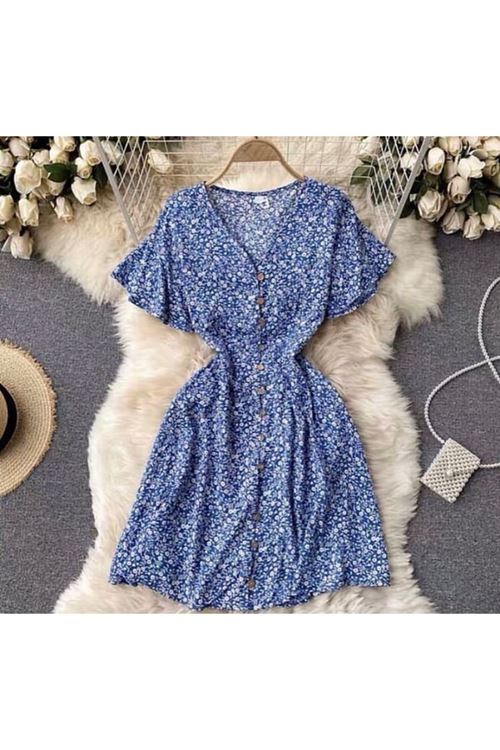 ملابس نسائية صيفية فستان