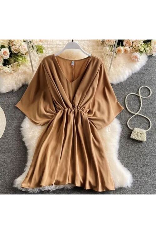 ملابس نسائية صيفية فستان