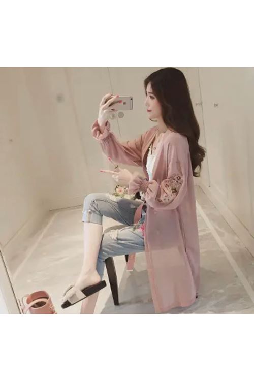 ملابس نسائية صيفية جاكيت