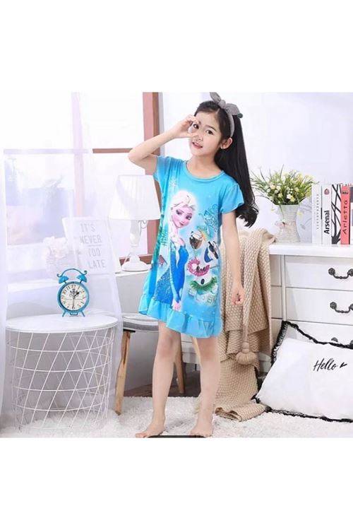 طفل بنت صيفية فستان