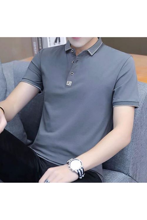 ملابس رجالية صيفية تيشيرت