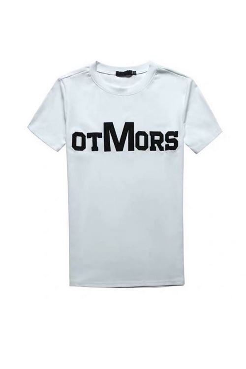 ملابس رجالية صيفية تيشيرت