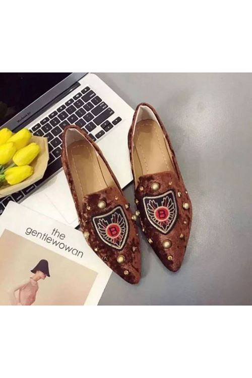 الأحذية النسائية الصيفية  فلات	