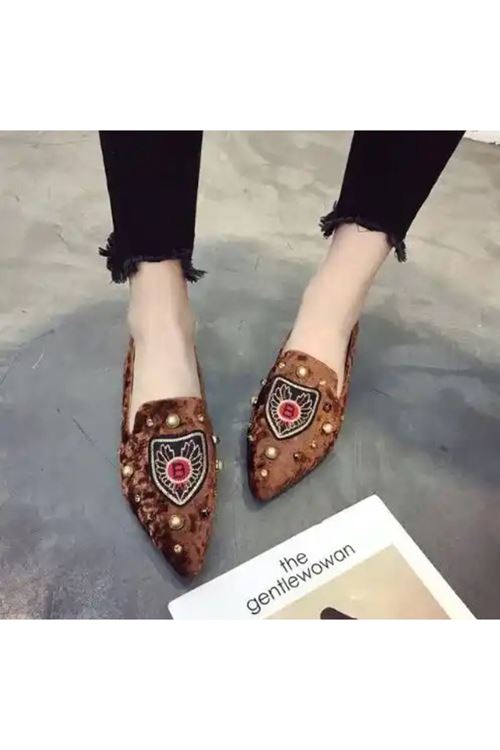 الأحذية النسائية الصيفية  فلات	