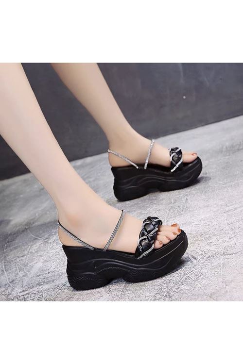 الأحذية النسائية الصيفية صندل