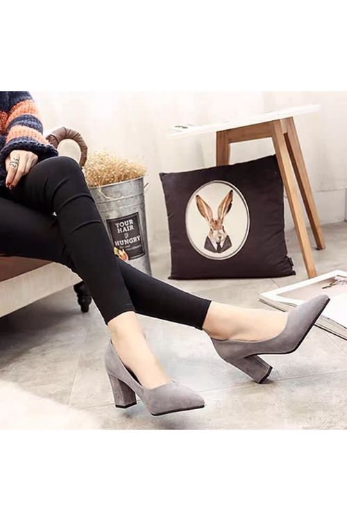 الأحذية النسائية الصيفية حذاء كعب