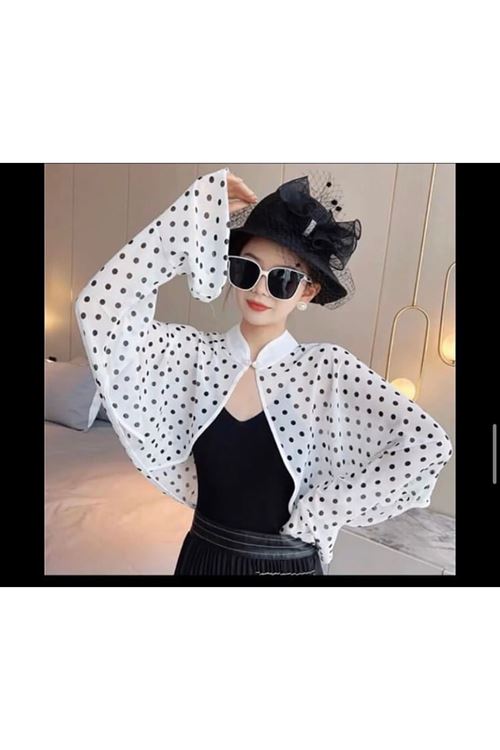 الملابس  النسائية  الصيفيّة  قميص