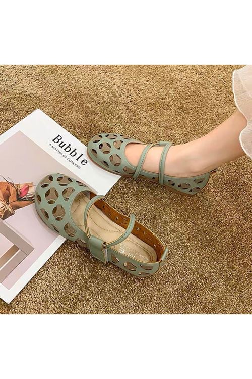 الأحذية النسائية الصيفية  فلات	