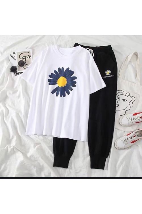 ملابس نسائية صيفية تراك