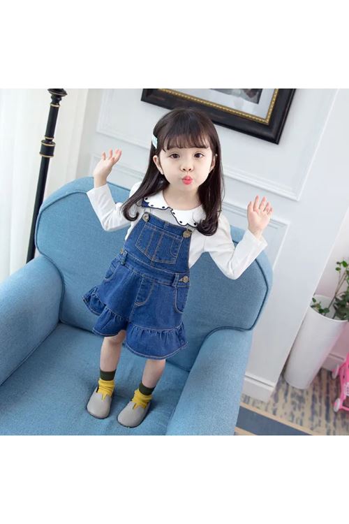 طفل بنت صيفية فستان