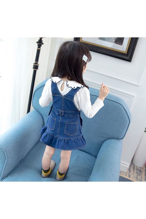 طفل بنت صيفية فستان