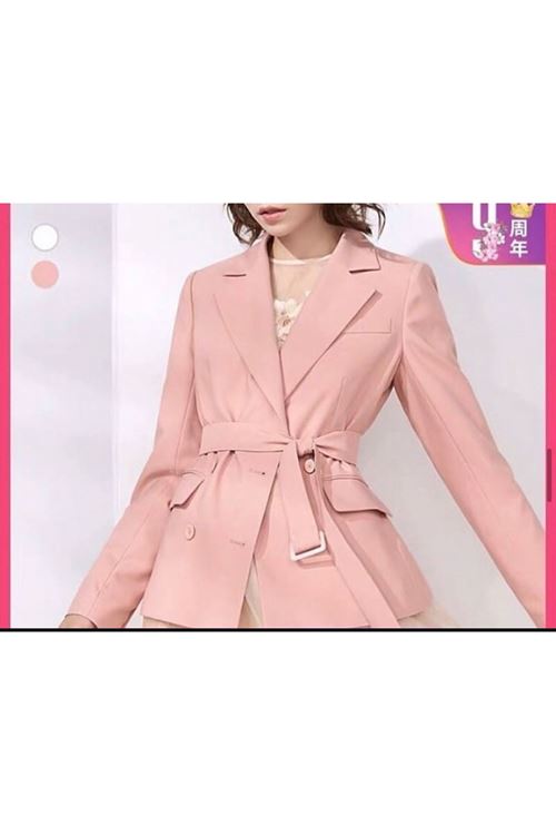 ملابس نسائية صيفية جاكيت